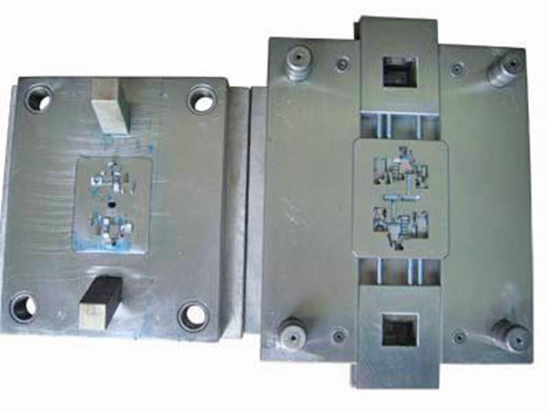 灵寿精密塑料模-01